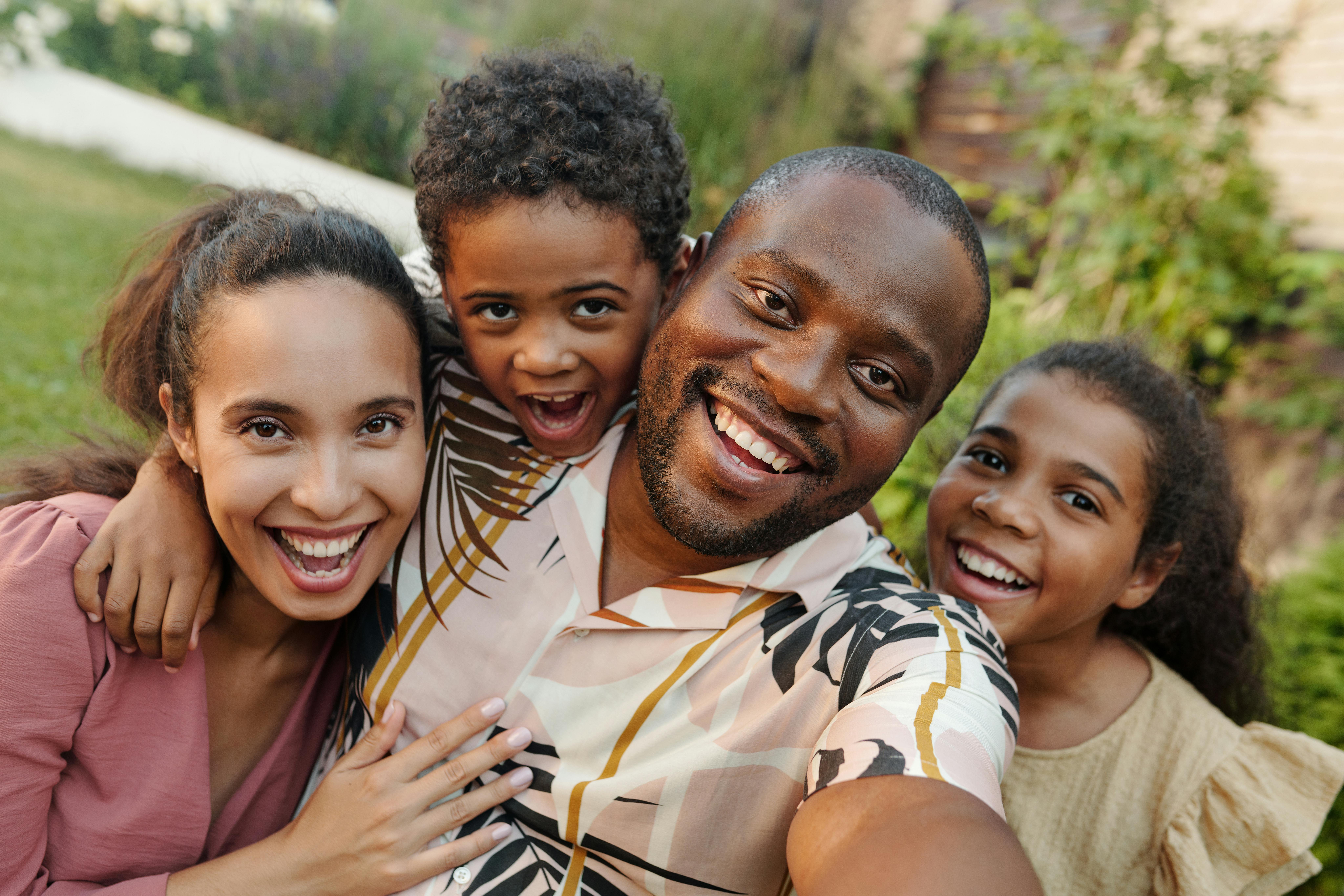 Il Ricongiungimento Familiare in Europa: Diritti, Procedure e Prospettive nel 2025